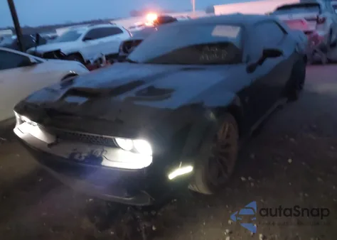 2020 Dodge Challenger R/T Scat Pack Widebody z USA, uszkodzony, nr VIN 2C3CDZFJ8LH209982